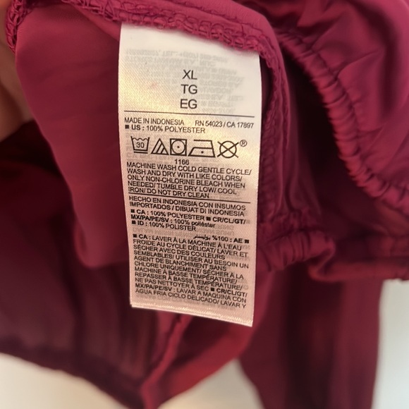 Old Navy Cross-Front Satin Long-Sleeve Blouse - Picture 7 of 7